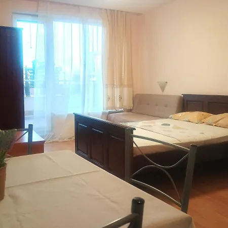 Golden With Terrace Апартаменты Солнечный берег