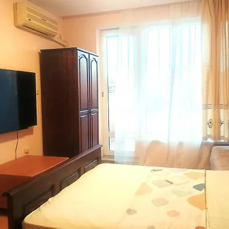 Golden With Terrace * Солнечный берег